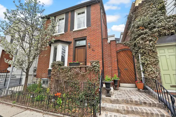 24 Bishop ST, Toronto C02, ON M5R 1N2