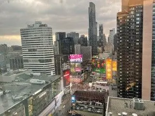 210 Victoria ST #3112, Toronto C08, ON M5B 2R3