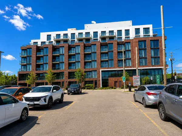 201 Brock ST S #602, Whitby, ON L1N 0P8