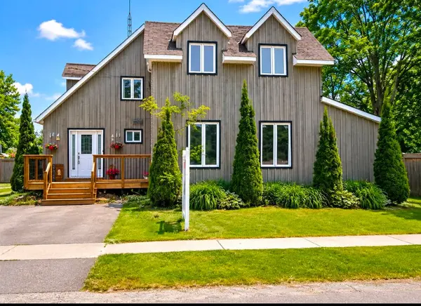 8063 King ST, Clarington, ON N0B 2R0