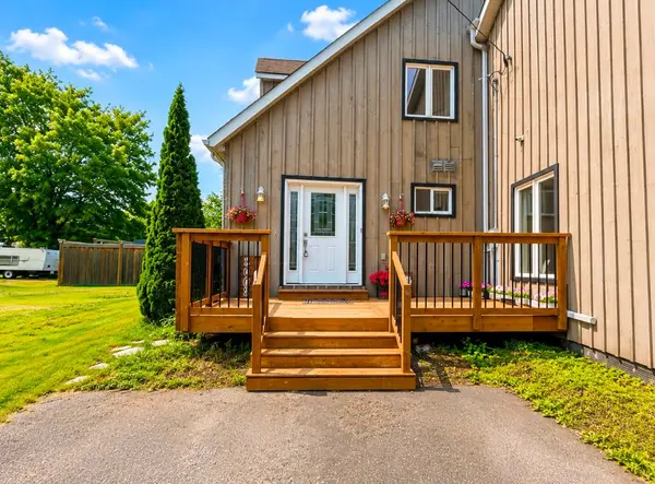 8063 King ST, Clarington, ON N0B 2R0