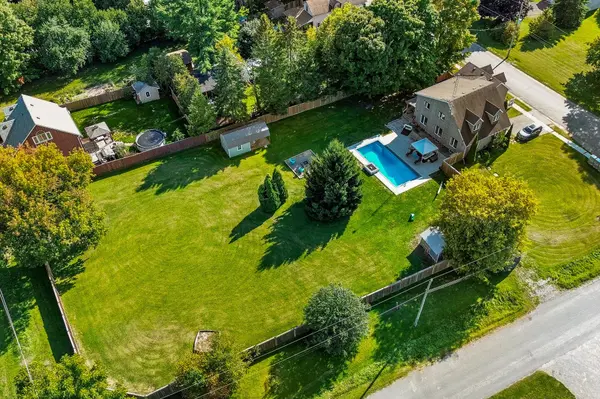 8063 King ST, Clarington, ON N0B 2R0