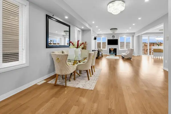 91 Yacht DR, Clarington, ON L1C 4A9