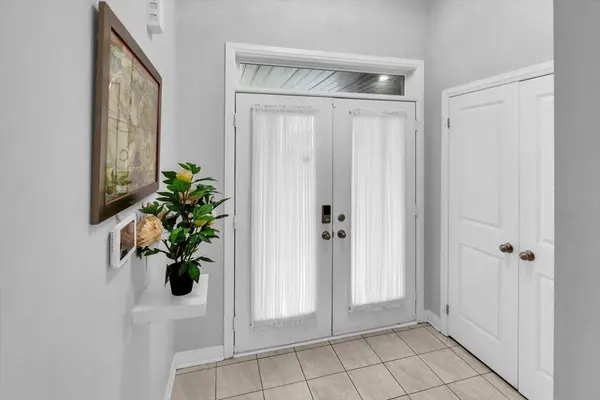 91 Yacht DR, Clarington, ON L1C 4A9