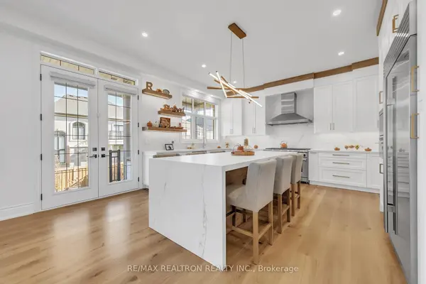 131 Lady Jessica DR, Vaughan, ON L6A 4V1