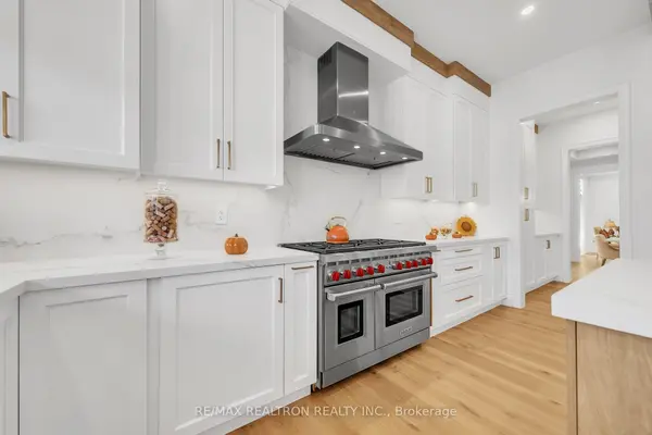 131 Lady Jessica DR, Vaughan, ON L6A 4V1