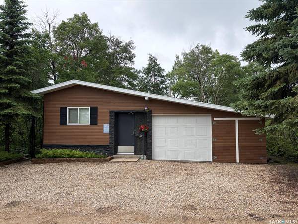 34 Columbus DRIVE, Fishing Lake, SK S0A 1A0