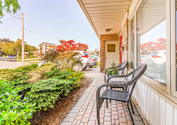 21 Aberdeen CRES, Brampton, ON L6T 2P8