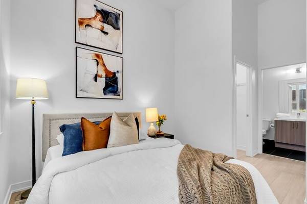 8 Nahani WAY #113, Mississauga, ON L4Z 0C6