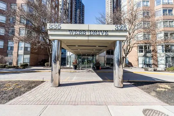 335 Webb DR #2006, Mississauga, ON L5B 4A1