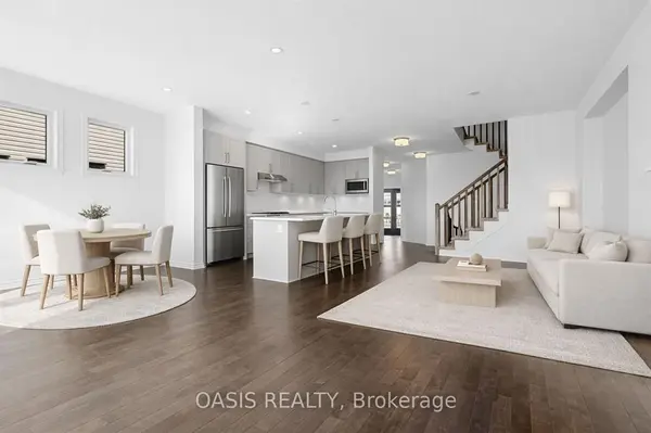 740 Pipit LN, Barrhaven, ON K2J 7A5