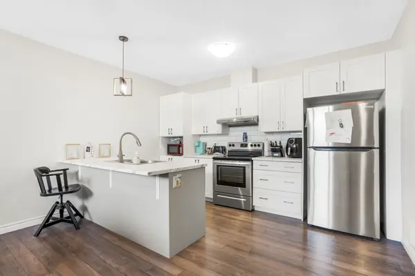 6 Maxime CT #A, Clarence-rockland, ON K0A 2A0