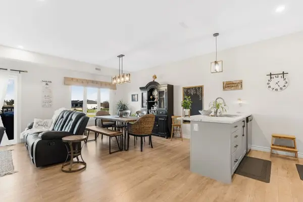 6 Maxime CT #A, Clarence-rockland, ON K0A 2A0