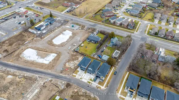 3077 White Oak RD, London South, ON N6E 1L7