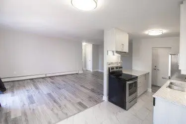 579 Clare AVE #501, Welland, ON L3C 3B7