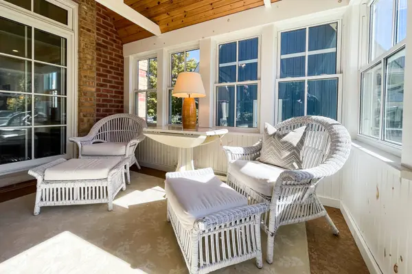202 Snowbridge WAY, Blue Mountains, ON L9Y 0V1