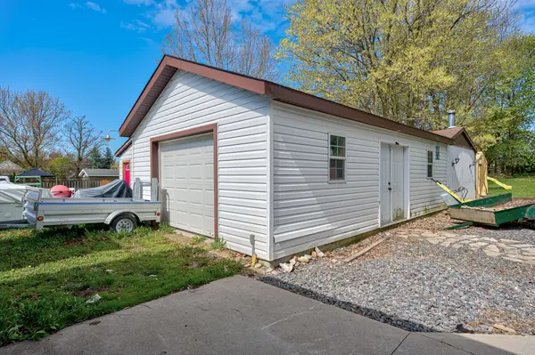 149 Isabella ST, Huron East, ON N0K 1W0