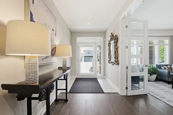 198 Escarpment CRES, Kanata, ON K2T 0L7
