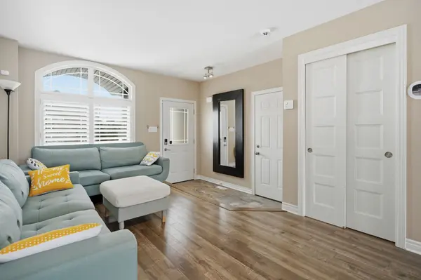 8553 JENNIFER CRES, Niagara Falls, ON L2H 0J3