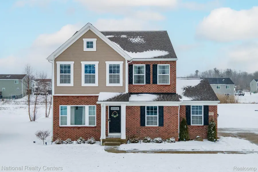 7025 Marigold CT, Grand Blanc Charter Township, MI 48439