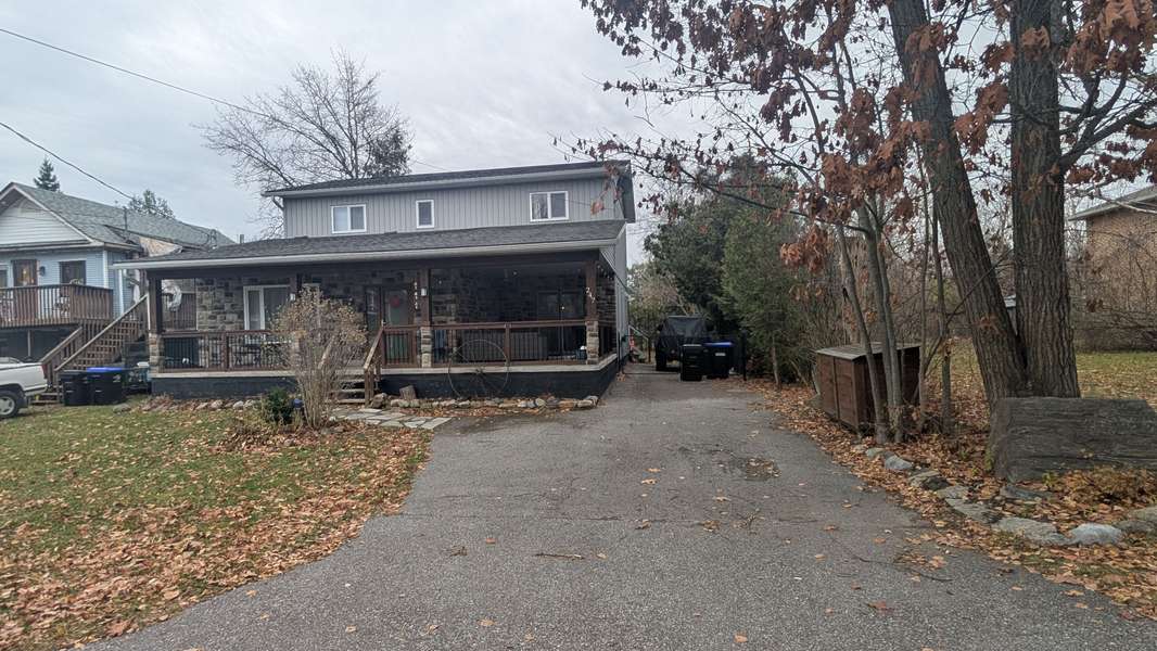 247 Poplar AVE, Tay, ON L0K 1R0