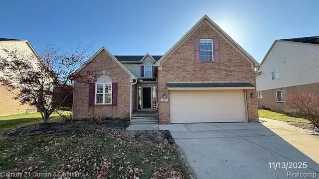 714 Autumn Ridge DR, Westland, MI 48185