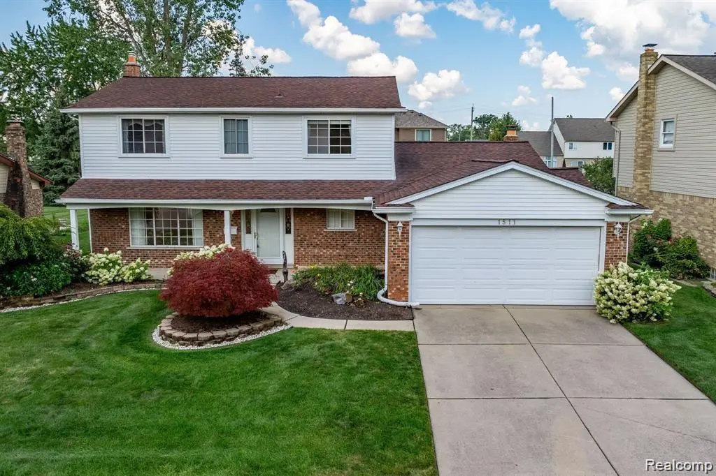 1511 Marie ST, Dearborn Heights, MI 48127