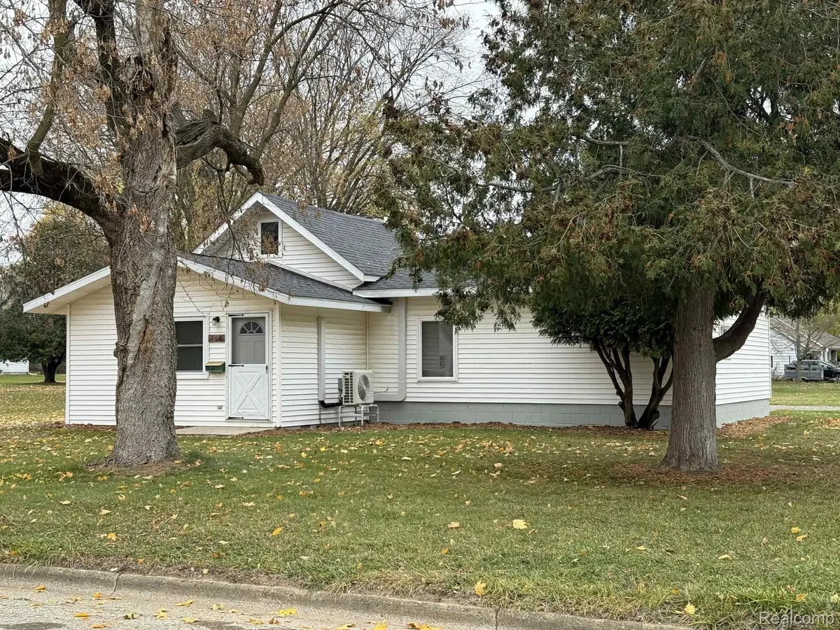 508 N Silver ST, Bad Axe, MI 48413