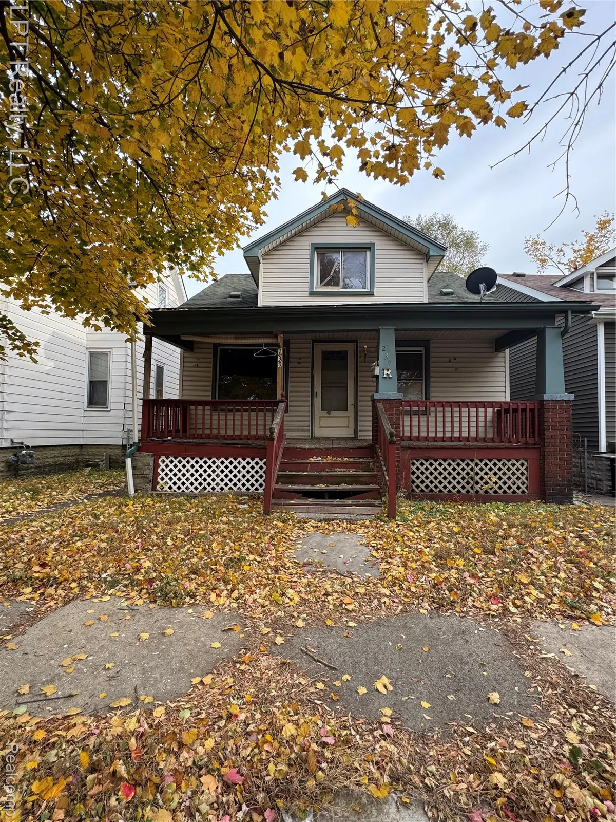 235 Richter ST, River Rouge, MI 48218