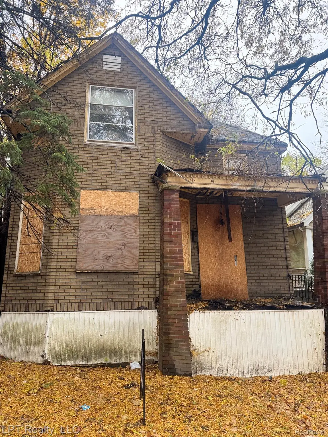 3723 Greusel ST, Detroit, MI 48210