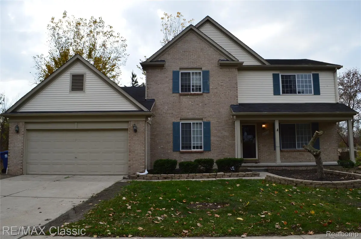 40433 Bluesprings CT, Canton Charter Township, MI 48188
