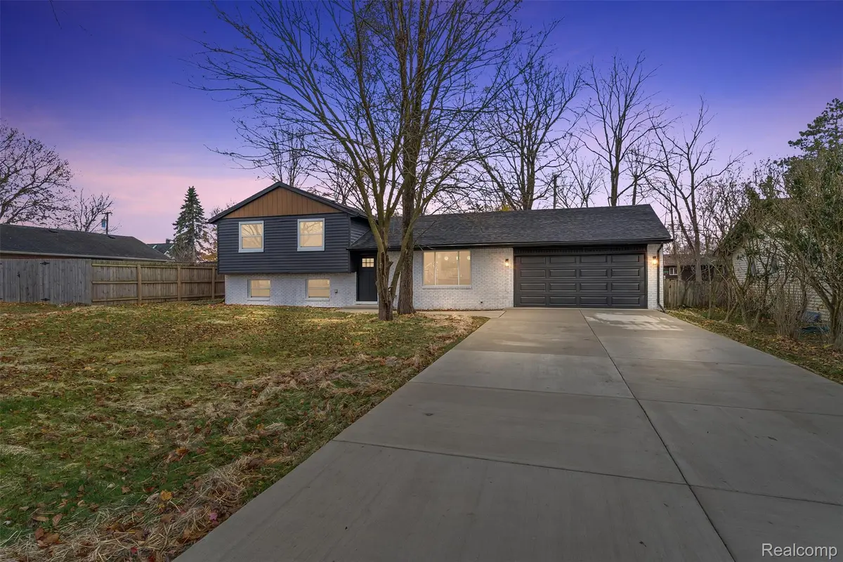 3958 Golfside RD, Ypsilanti, MI 48197