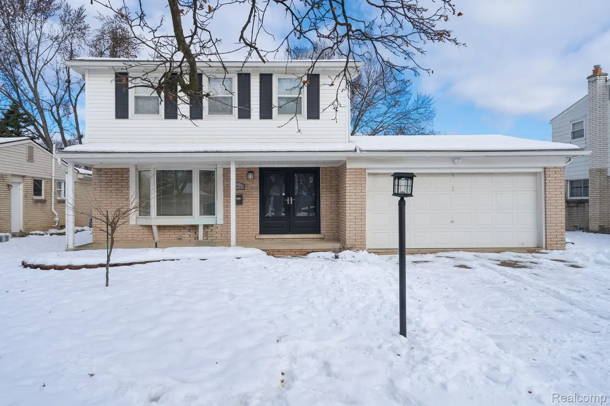 39618 Birchwood DR, Plymouth, MI 48170