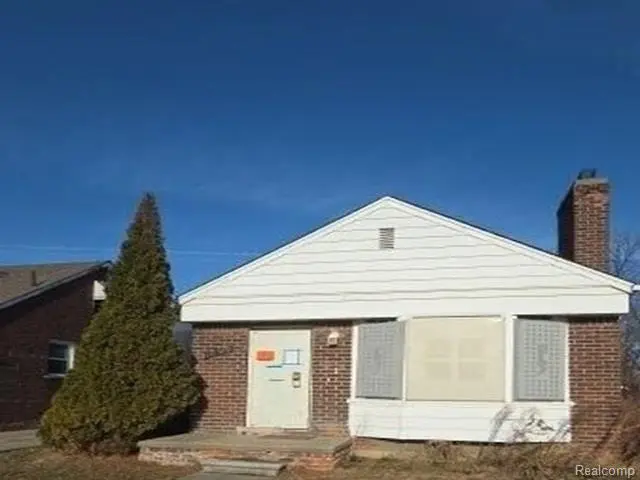 10500 Morang DR, Detroit, MI 48224