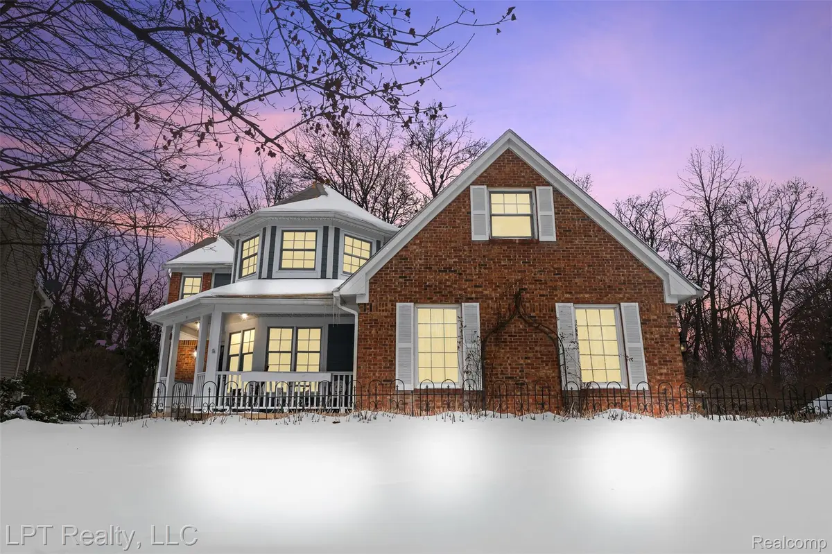 10788 Eagle Cove DR, Green Oak Township, MI 48178