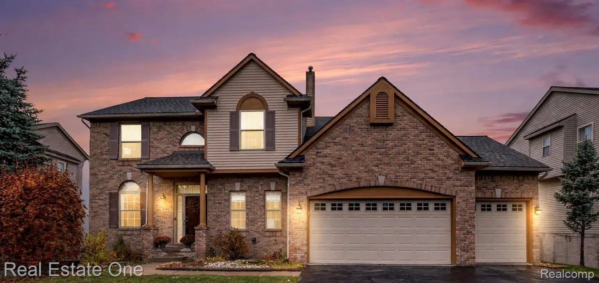 3180 Waldon Ridge DR, Orion Charter Township, MI 48359