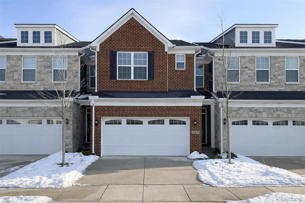 43635 CHANCELLOR LANE, Novi, MI 48375