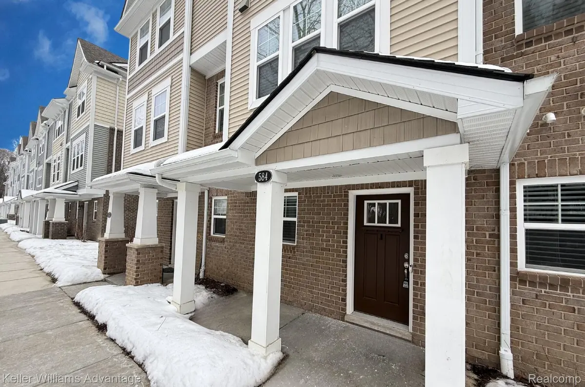 584 Anne AVE, Brighton, MI 48116