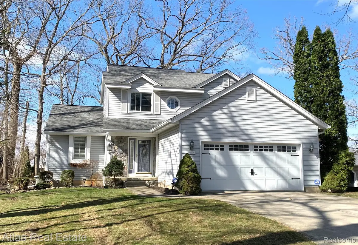 10235 Park DR, Atlas Township, MI 48438