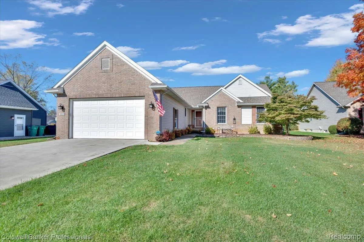 3803 Wedgewood DR, Elba Township, MI 48446