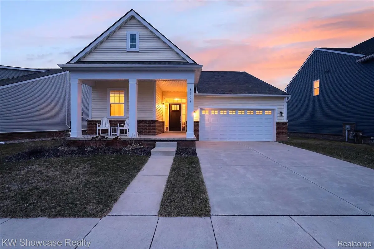 3108 Theodore E, Wixom, MI 48393