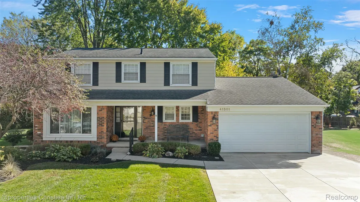41501 Ladywood CT, Northville Township, MI 48168