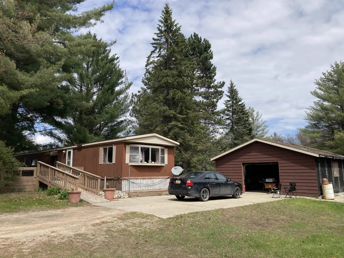 4325 S Peach Lake RD, Horton Twp, MI 48661