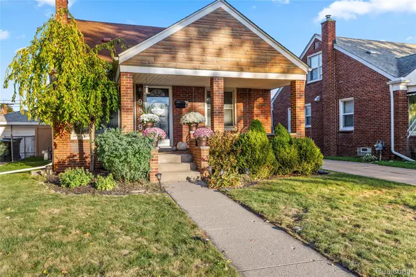 9849 BECKER AVE, Allen Park, MI 48101
