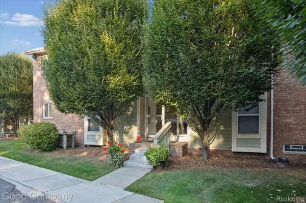 745 Randolph ST #223, Northville, MI 48167