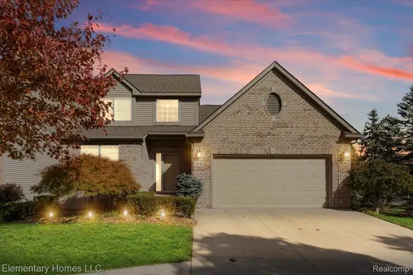 1247 Windsong DR, Waterford Charter Township, MI 48327