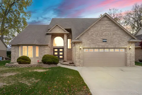 54678 Cabrillo DR, Macomb Township, MI 48042
