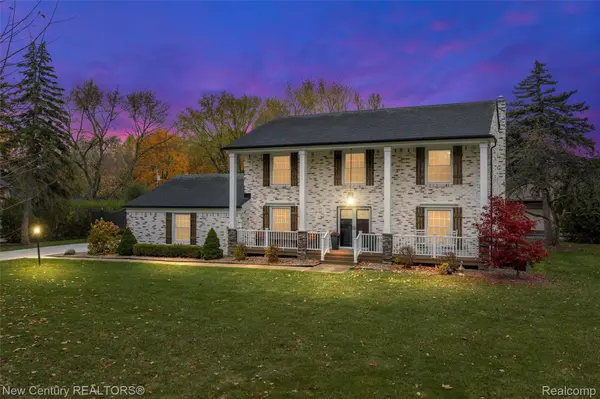 2611 Tarragona WAY, Troy, MI 48098