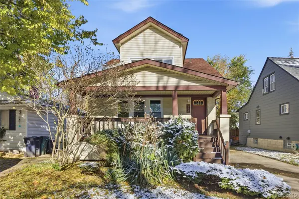 214 Woodsboro DR, Royal Oak, MI 48067