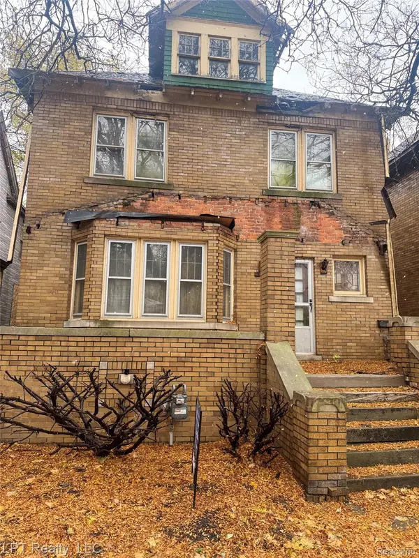 3743 Greusel ST, Detroit, MI 48210